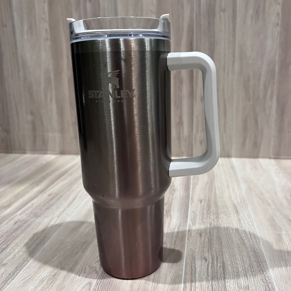 Stanley Quencher H2.0 FlowState Tumbler 40oz Rose Gold Handle Insulated Preloved